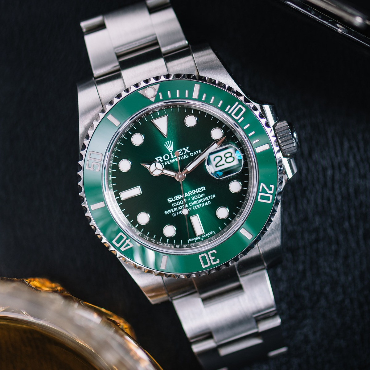 ロレックスの怪しい腕時計の広告に注意！それは偽物です！ | PCツール.net